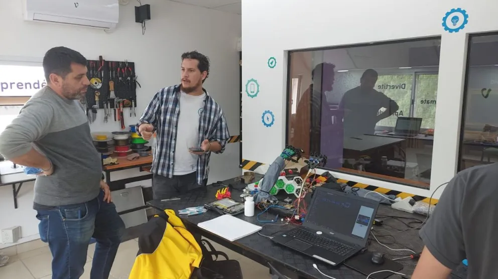 El Punto Digital de calle Alvaro Barros es uno de los lugares de inscripción. 