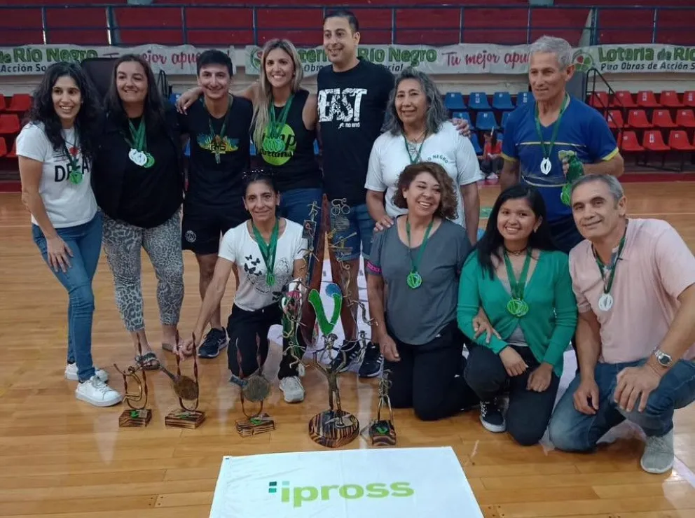 Desde IPROSS celebraron la coronación en los Viedma Juega 2022