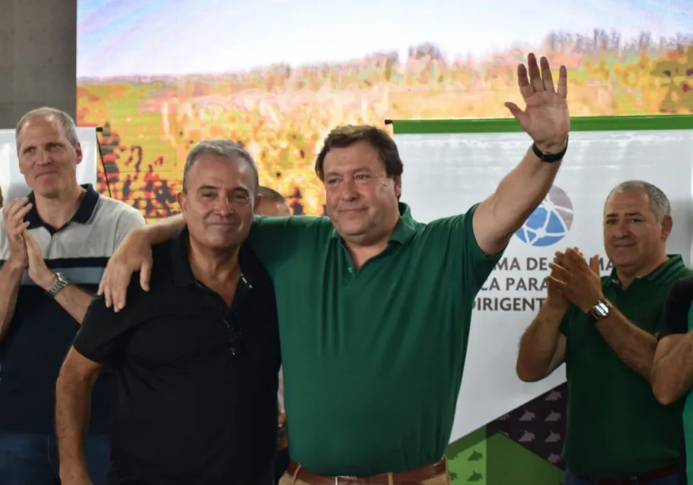 Weretilneck confirmó su candidatura a gobernador y anunció quién será su compañero de fórmula