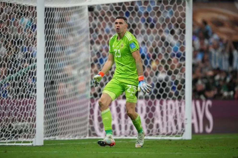 Proponen que el Estadio José María Minella pase a llamarse Emiliano “Dibu” Martínez