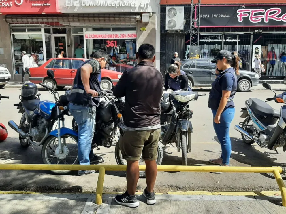 Atención motoqueros: aumentaron los controles de vehículos en vísperas de las fiestas
