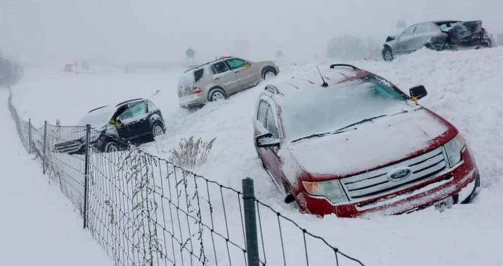 Intensa tormenta de nieve en EE.UU. deja al menos 17 muertos durante Navidad