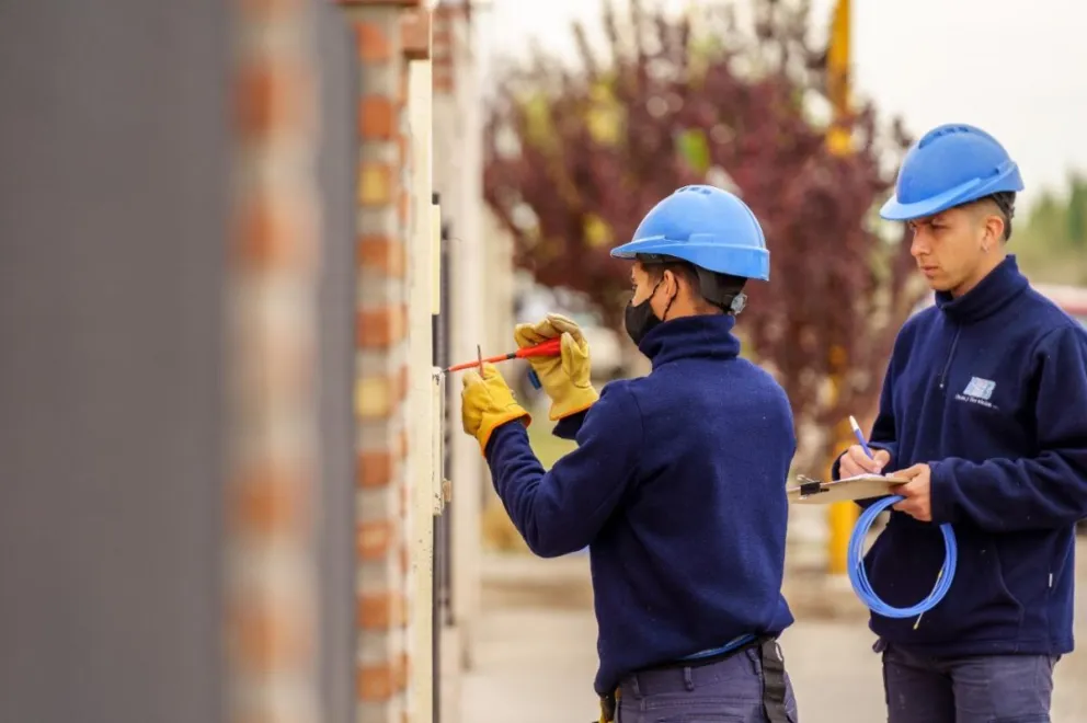 El puesto requiere contar con experiencia en instalaciones eléctricas. Foto: Archivo de NoticiasNet.