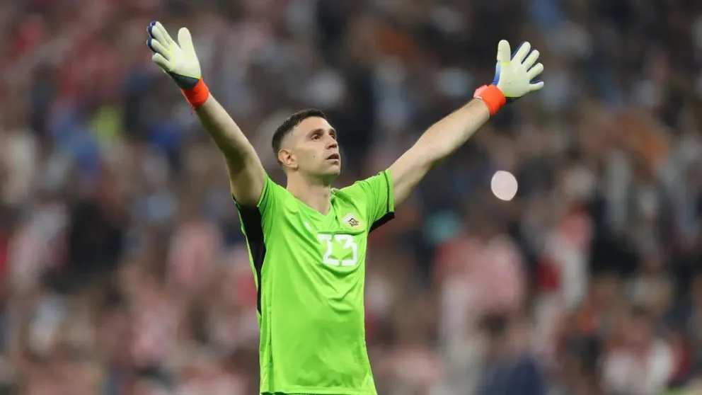 Rompieron el silencio: qué dijeron los dos franceses que erraron el penal ante el “Dibu” Martínez