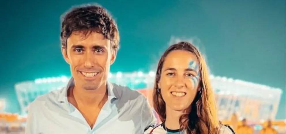 ¿Nació un romance entre el periodista Roberto Cox y la viedmense que lo piropeó? 