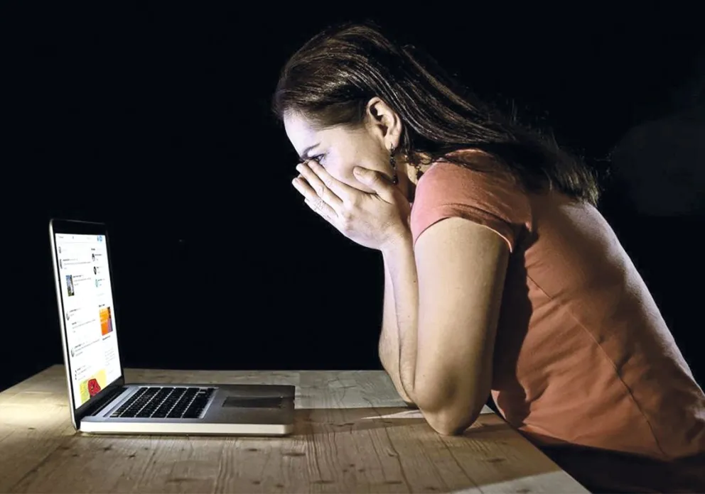 Aparece un caso de pornovenganza y una mujer es señalada en Viedma