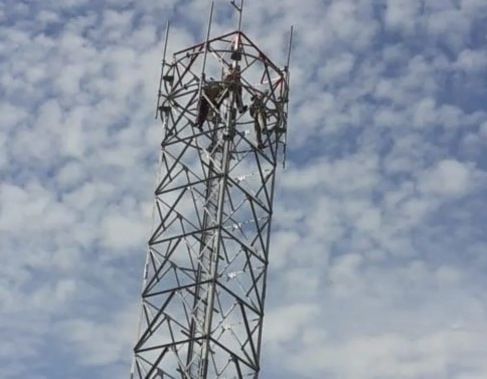 Pesatti peleó por los vecinos de Los Fresnos y logró frenar la instalación de una antena 