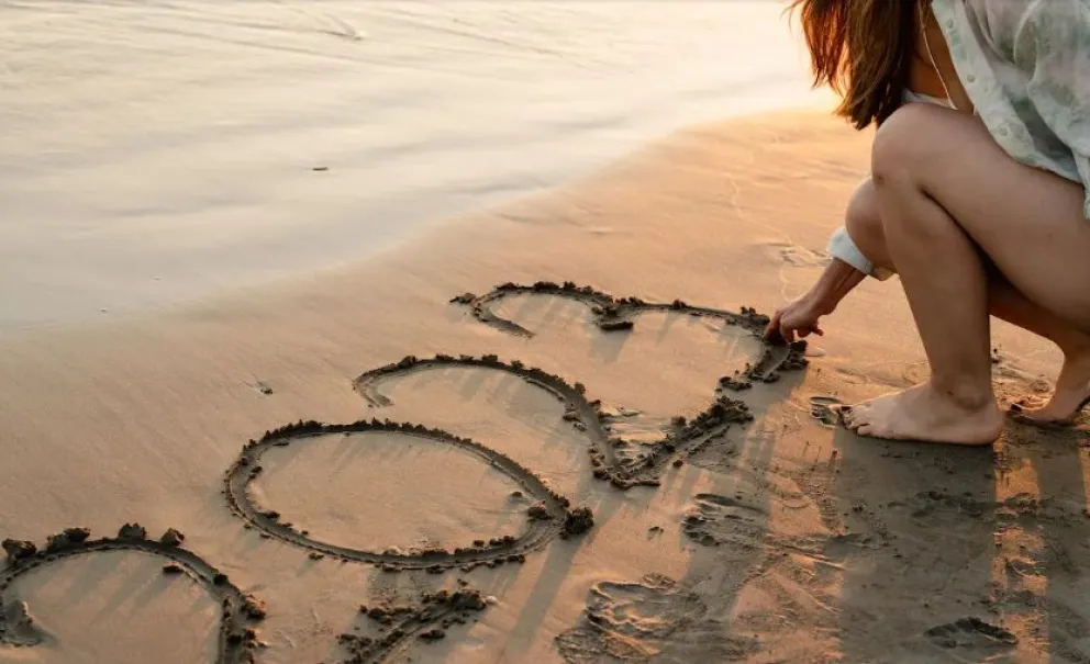 Esto es lo primero que debes escuchar en 2023 según tu signo