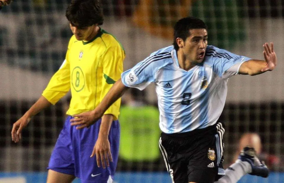 Furor Riquelme en Brasil, la Copinnha tendrá 12 jugadores que porten su nombre