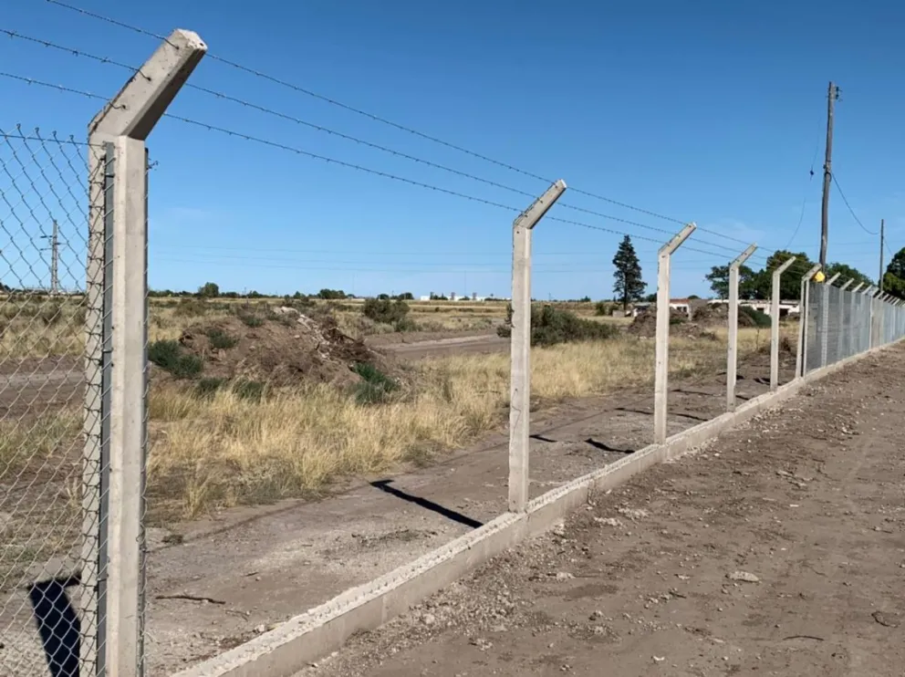 Intentaron robar el cerco de alambre recientemente colocado en el Parque Industrial