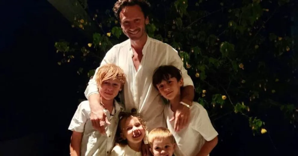 Las fotos de las vacaciones de Benjamín Vicuña con sus hijos en Uruguay