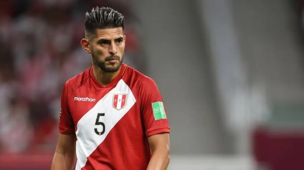 Carlos Zambrano fue presentado en Alianza Lima luego de ser marginado en Boca