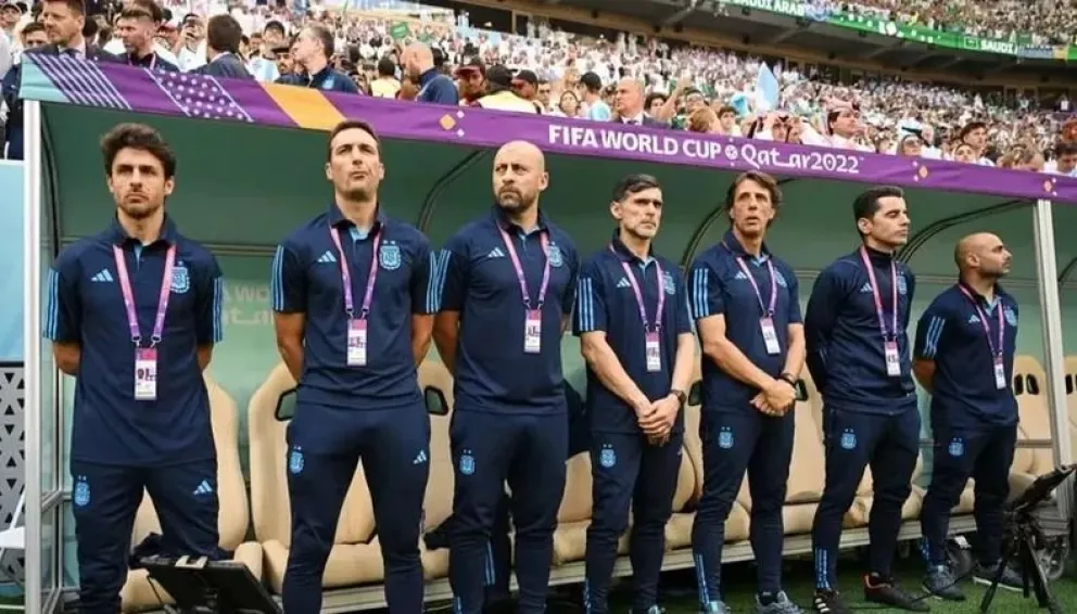 Primera baja en el cuerpo técnico de Scaloni: quién se fue y por qué