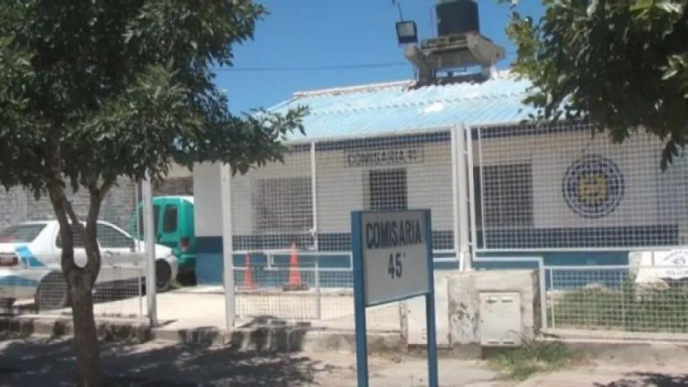 Un hombre murió en una comisaría de Cipolletti