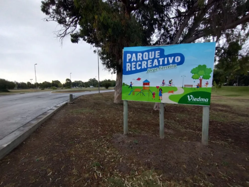 Habrá baños públicos para jerarquizar aun más el Parque Ferreira