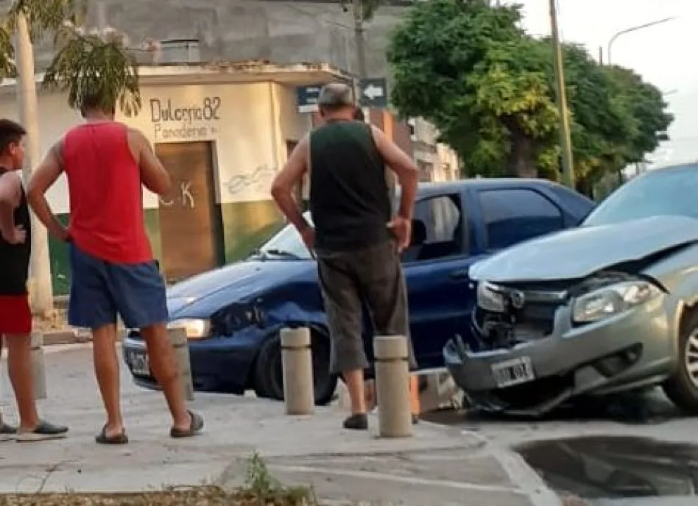 Otro impactante choque en Viedma para cerrar la jornada del martes