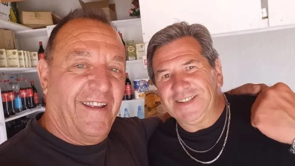 El papá del Dibu Martínez está veraneando en Las Grutas: “Es un tipo muy copado” 