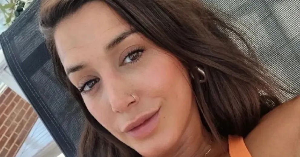 Juliana de Gran Hermano se desató y mostró su microbikini roja favorita 