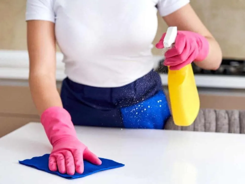 Nuevo aumento para empleadas domésticas: cuánto cobrarán en marzo