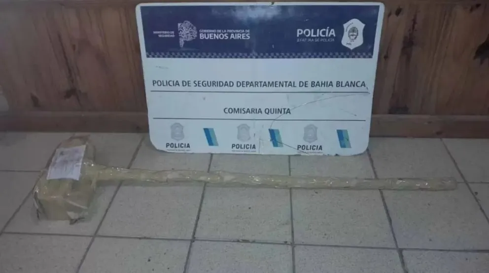 Un delincuente entró a su casa y lo sacó a mazazos: le terminó desfigurando la cara