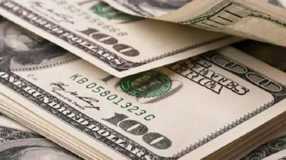 Volvió a subir el blue: a cuánto cotiza la divisa extranjera este martes 17 de enero