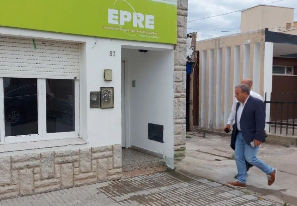 Apuntan los cañones contra EdERSA por las deficiencias eléctricas en El Cóndor