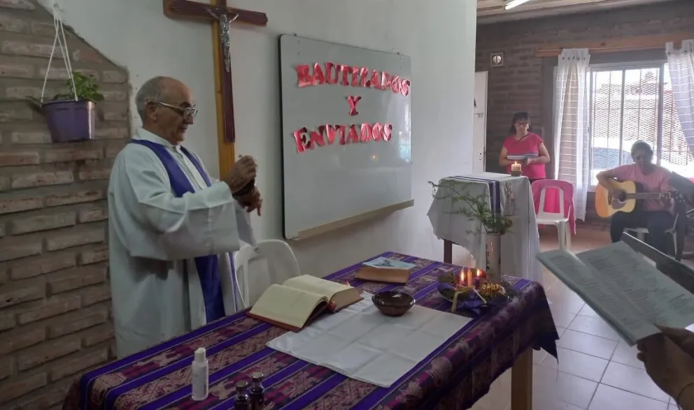 Le robaron al Padre Luis y le frustraron un viaje a Perú