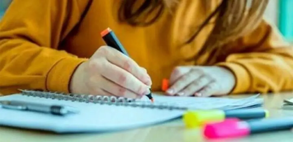 Becas Progresar: qué trámite obligatorio hay que hacer para cobrar $ 15.000 extras