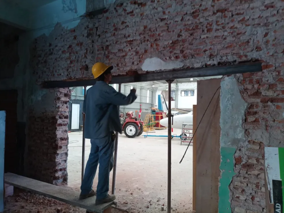 Avanza la estratégica obra para reforzar el aeropuerto Gobernador Castello