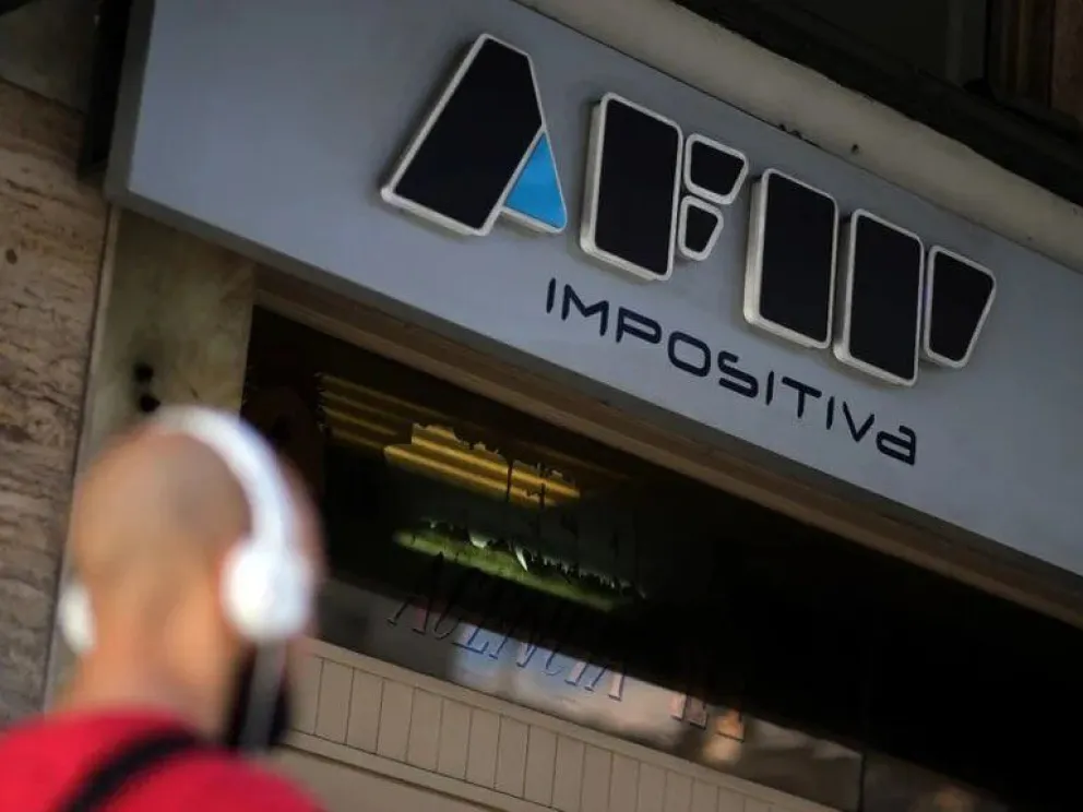 Cómo pedir ante la AFIP la devolución del 35% por compras en dólares