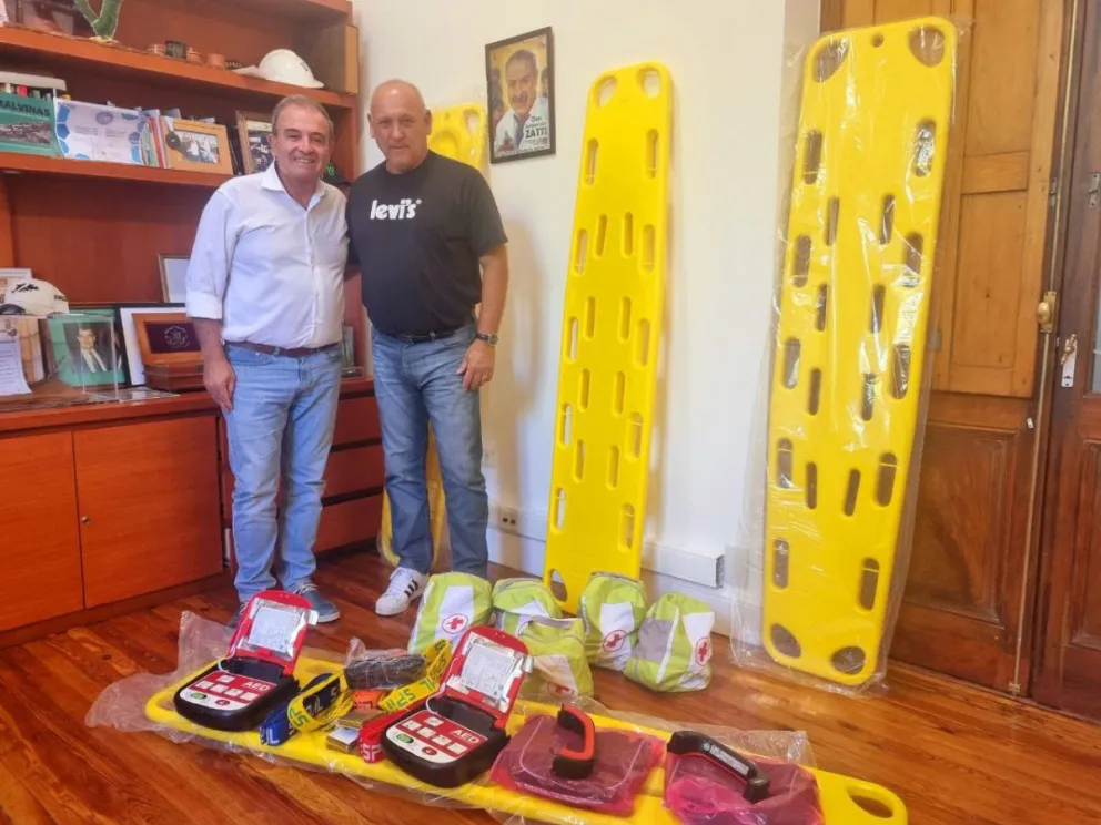 Pesatti recibió del Ministerio de Salud un valioso equipo para atención de emergencias