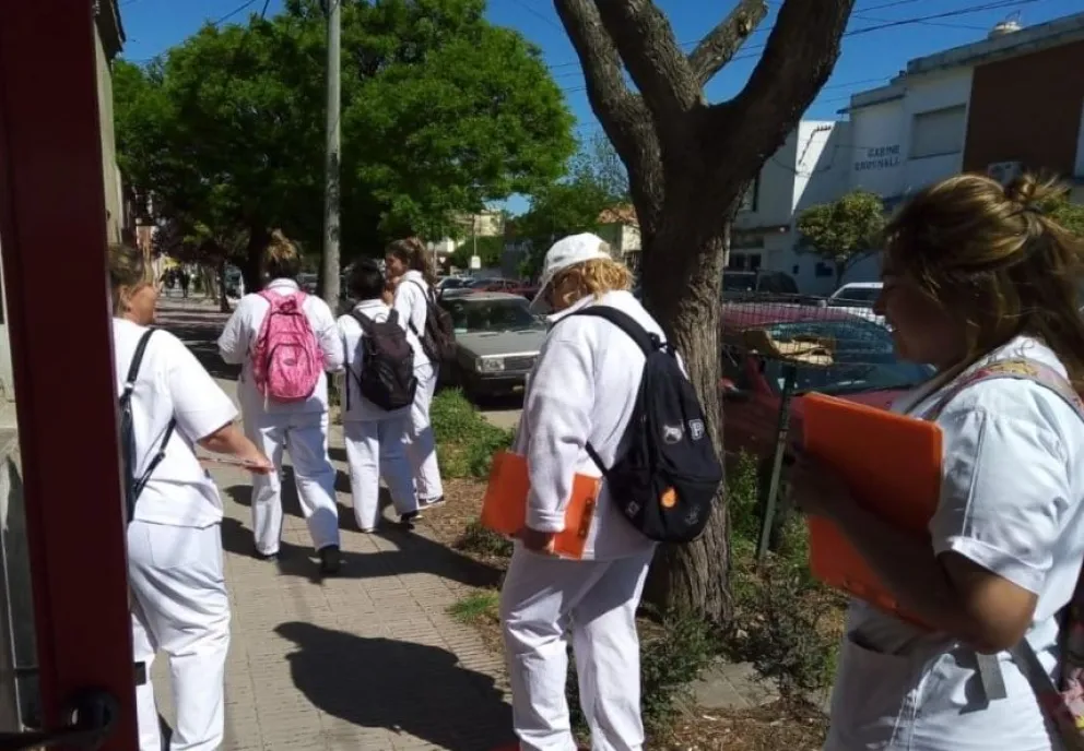 Vuelve la campaña que junta orín para producir medicamentos contra la infertilidad