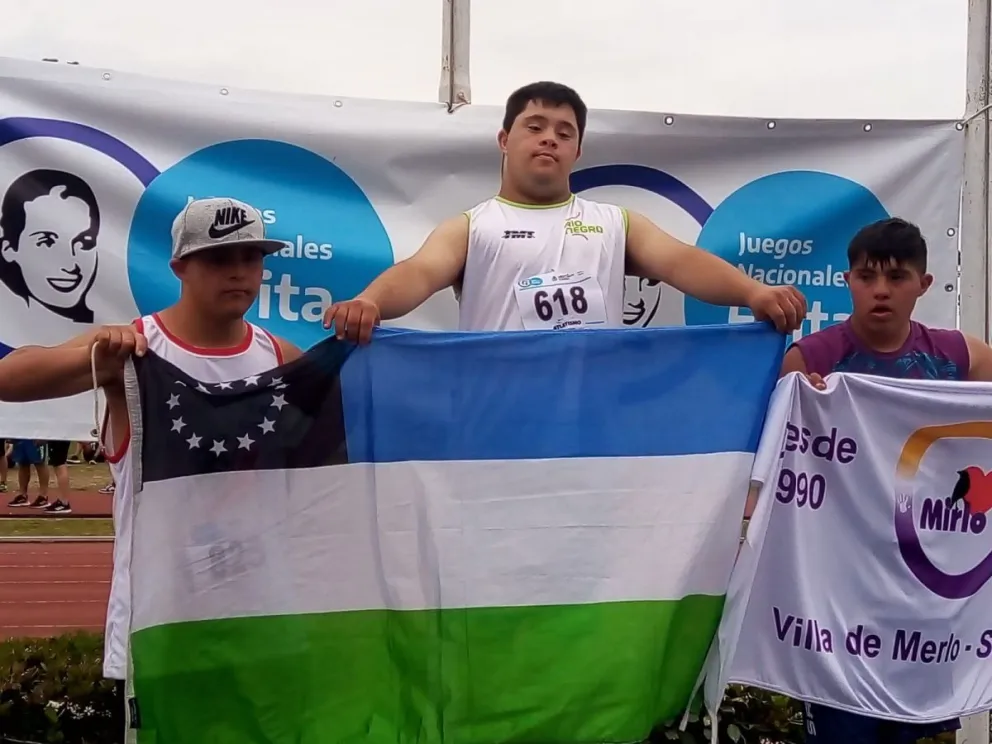 Reconocieron al deportista viedmense Jeremías Loza Moreno 