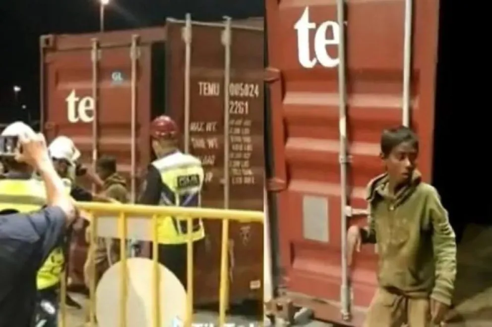 Podría haber sido peor: un nene jugaba a las escondidas en Bangladesh y terminó en Malasia