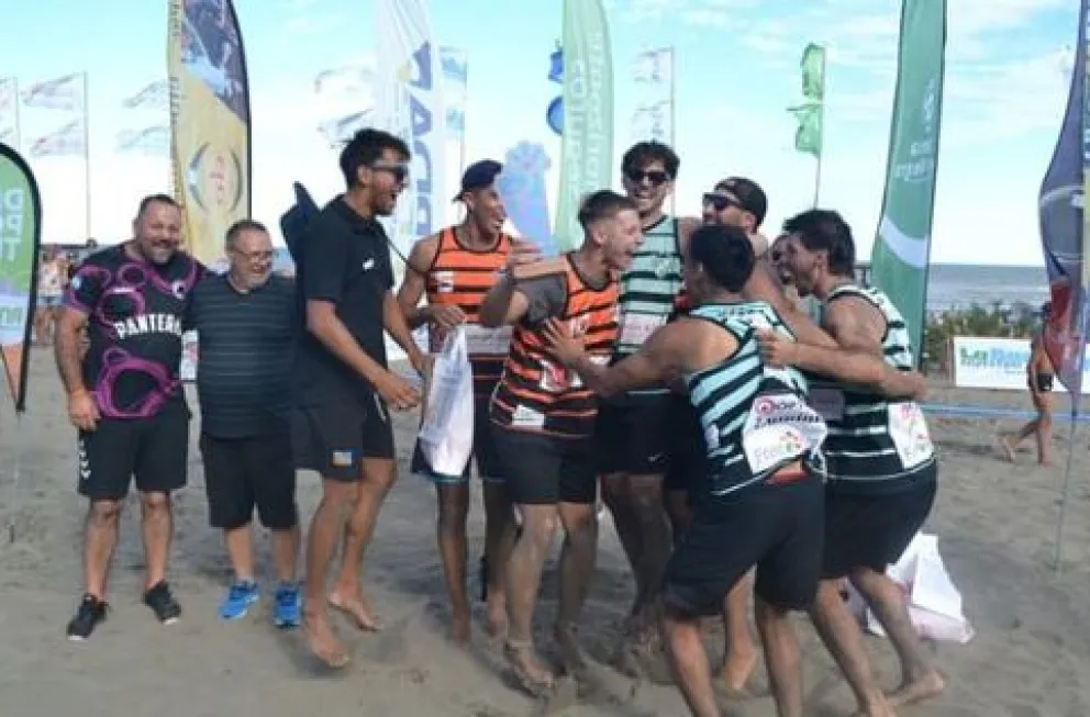 Sol de Mayo y Only Beach los campeones del Circuito Patagónico de Beach Handball