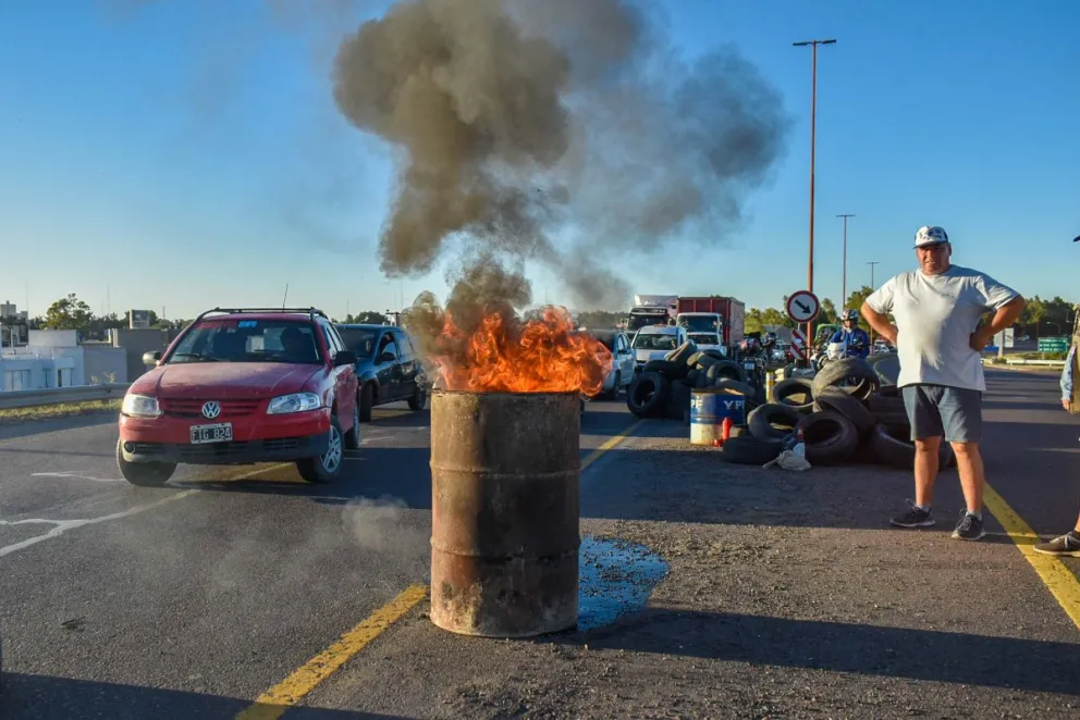 Piquete en el Puente Nuevo: una voz oficial detalló hasta cuándo va a durar 