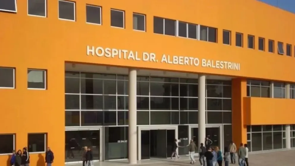 Una beba de 21 días llegó al hospital con signos de abuso sexual: sus padres quedaron detenidos