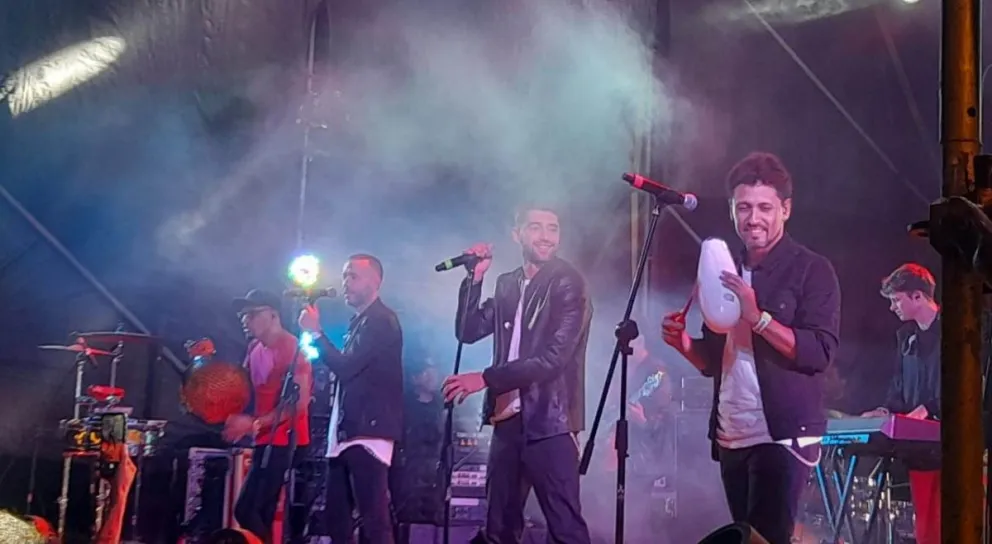 La lluvia le jugó una mala pasada y La Konga suspendió el show por cancha barrosa