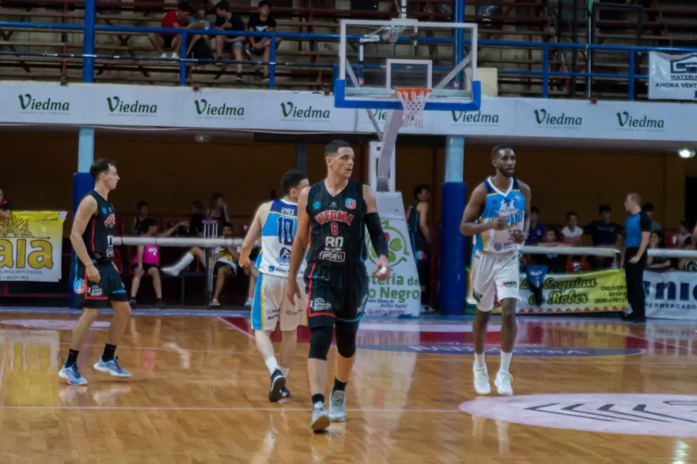 Para estirar la ventaja: Deportivo Viedma recibe a Hispano en el segundo duelo de la serie