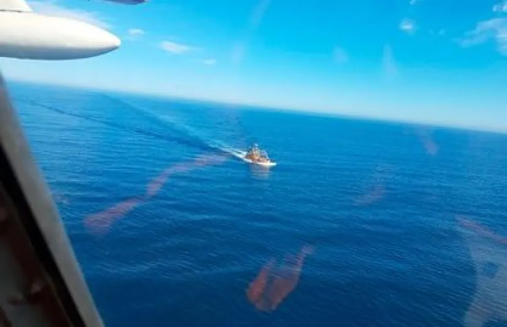 Búsqueda desesperada del cuarto tripulante de la lancha "Paola Andrea"