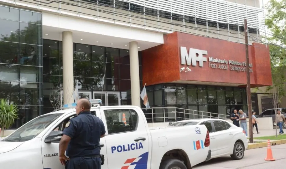 Golpeó a su expareja embarazada, y hasta le cortó el pelo para humillarla