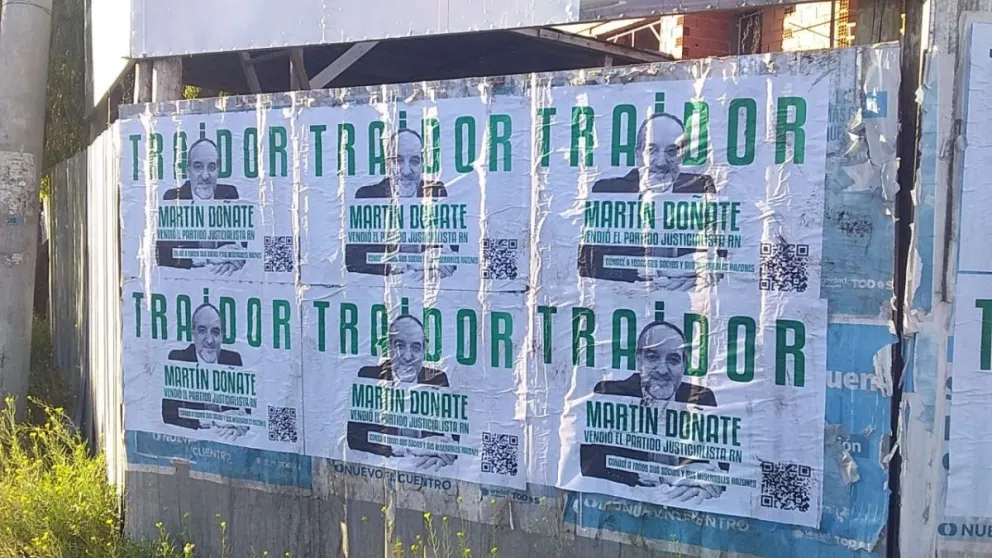 No duró nada: dieron de baja la página de Facebook "Los Traidores" 