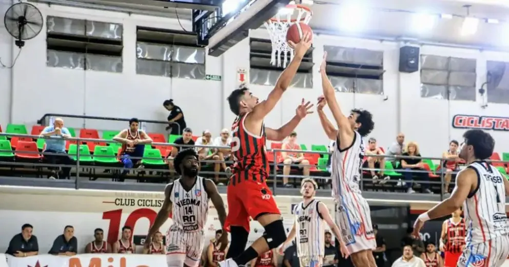 Depo Viedma cayó en Junín luego de una racha de 13 triunfos 