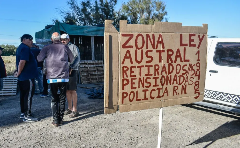  La iniciativa busca corregir esta situación y establecer igualdad de condiciones entre ambos sectores. (ARCHIVO)