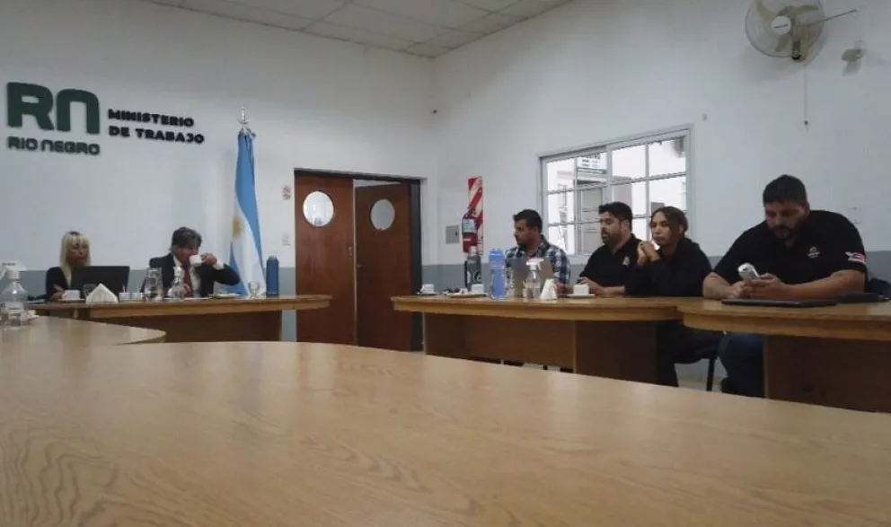 Paritaria judicial: SITRAJUR rechazó la oferta del 5% mensual