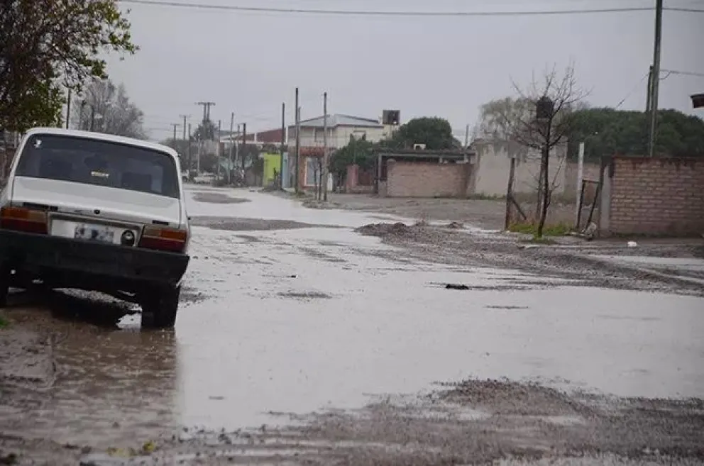 Asfaltarán dos calles que históricamente han sido un desastre por la lluvia
