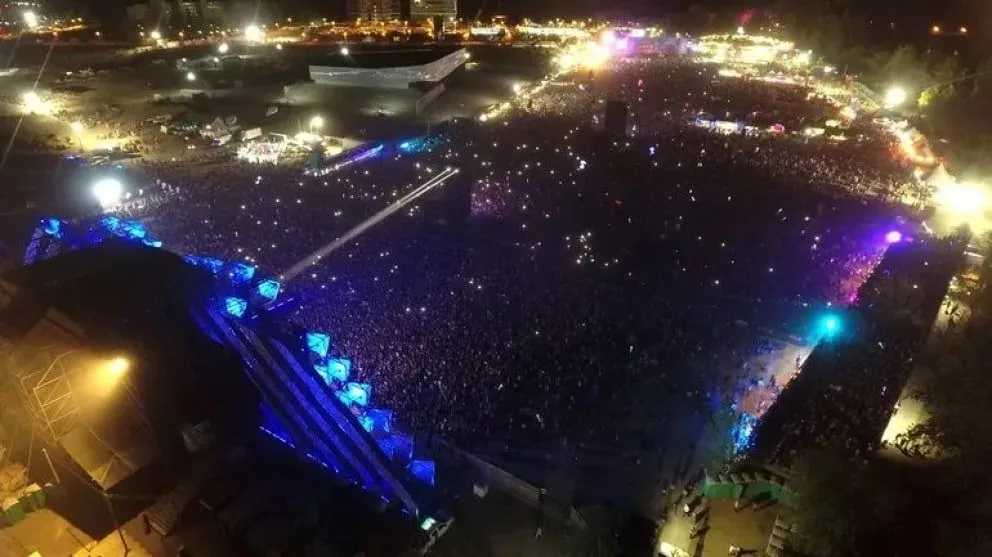 La Fiesta de la Confluencia acapara todas las miradas, con artistas de calibre internacional