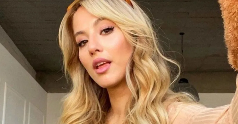 La increíble forma que la mamá de Flor Vigna la ayuda para promocionar su música