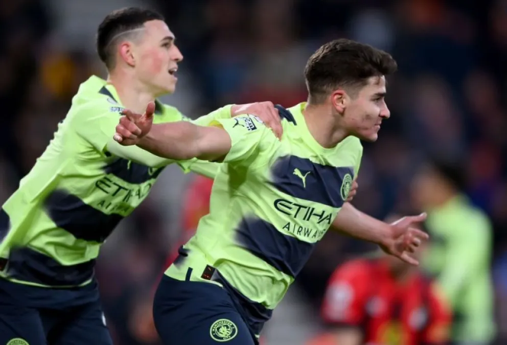 Julián aprovechó su chance y marcó en la goleada del City