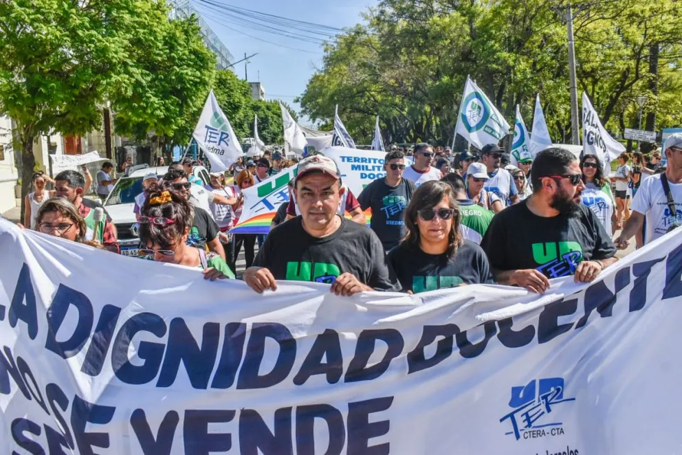 Peligran las clases en Río Negro: hoy se define el paro de 3 días, pero la suerte ya estaría echada 